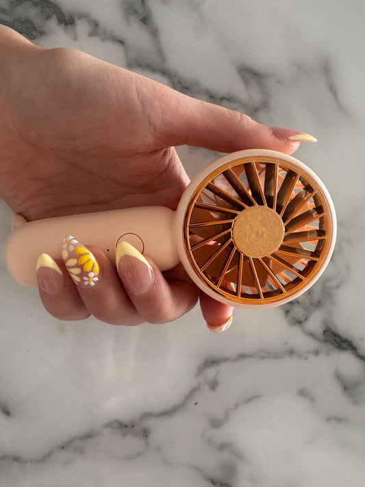 Rechargeable Fan (02)