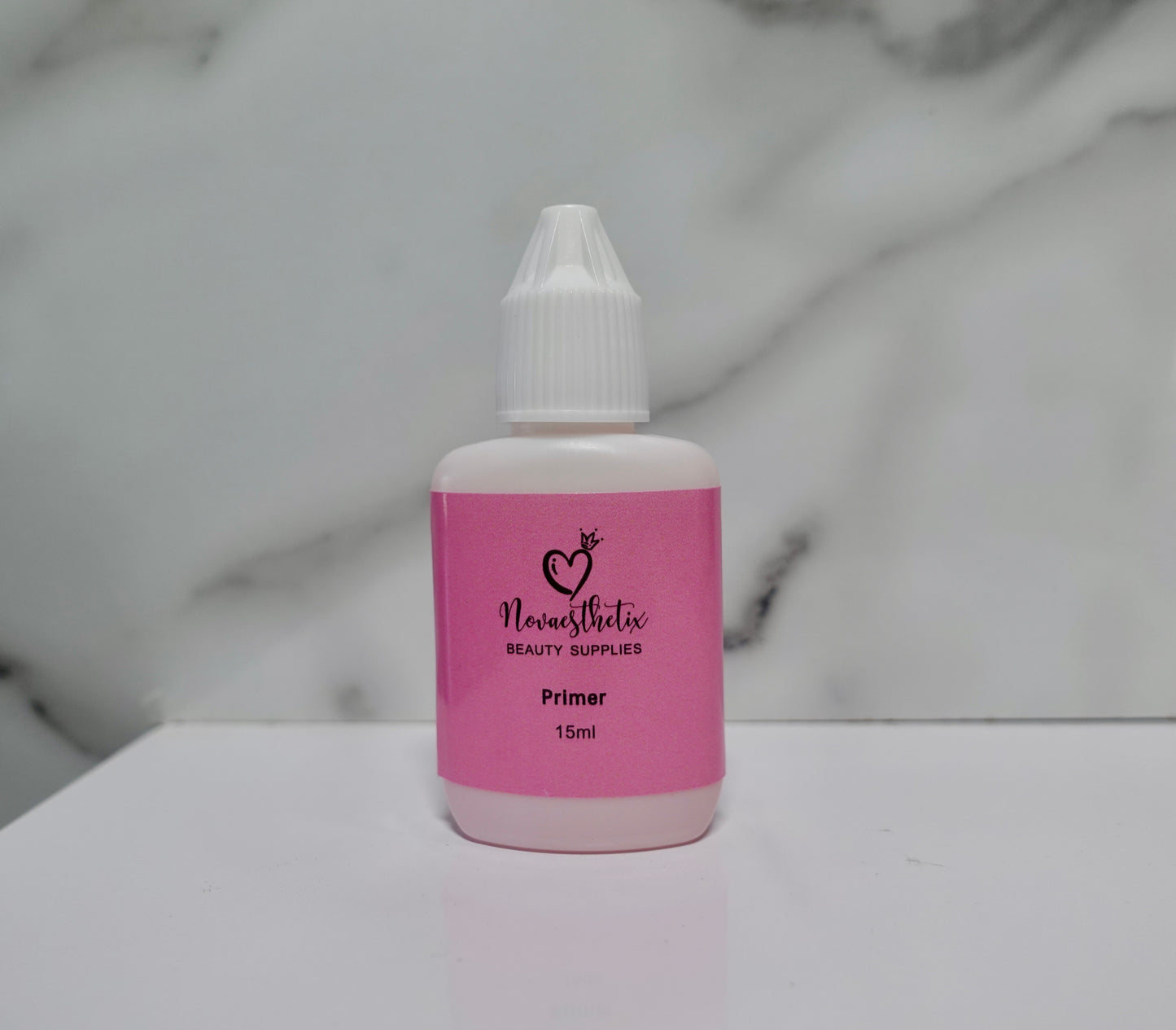 Rose scented eyelash primer