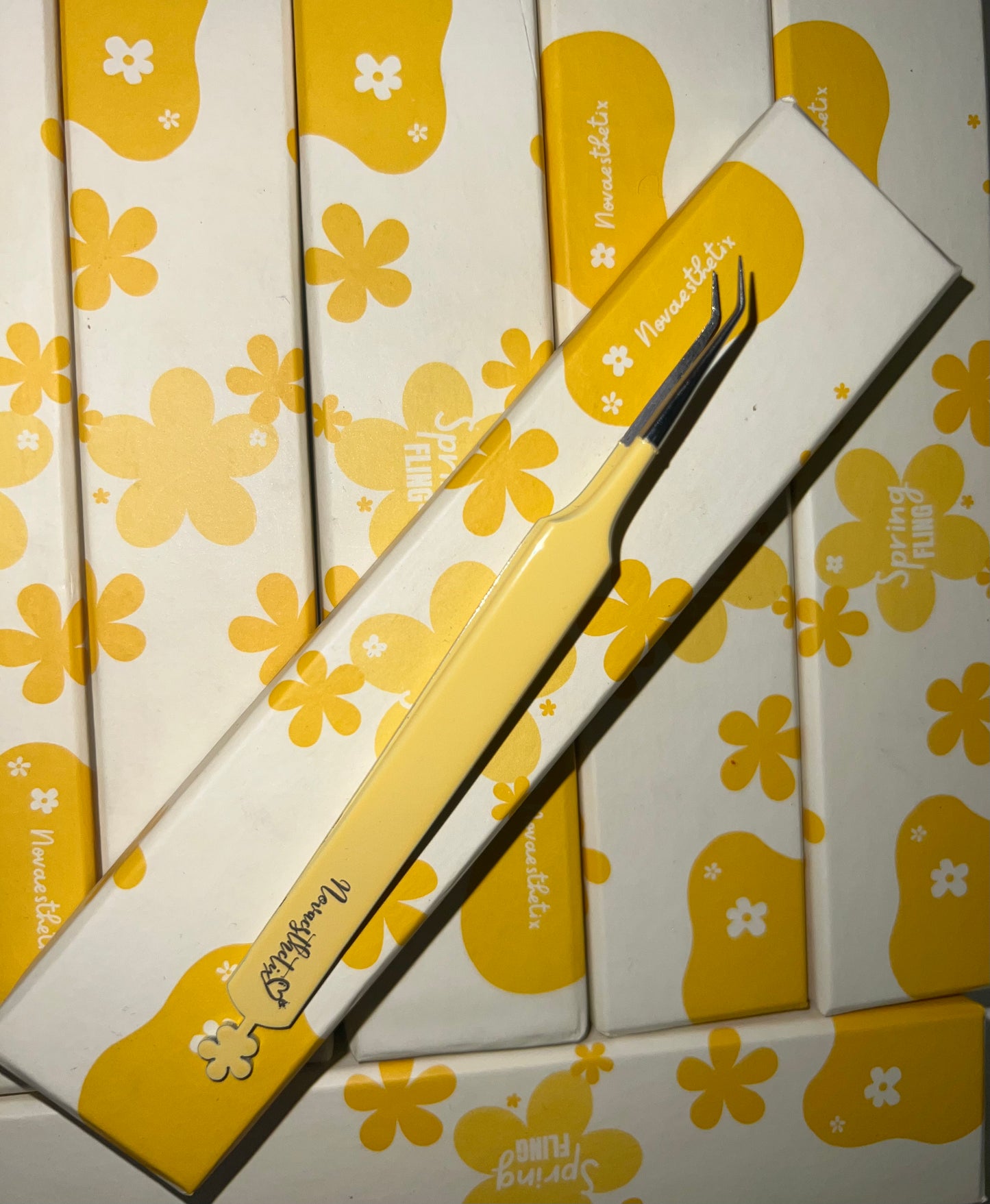 SPRING FLING TWEEZERS